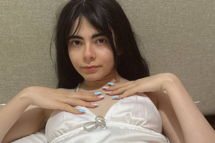 DOLU! Zeynep Çağış'ın Viral Videosunun Bağlantısı HD 1080p, Halen Popüler Olmaya Devam Ediyor