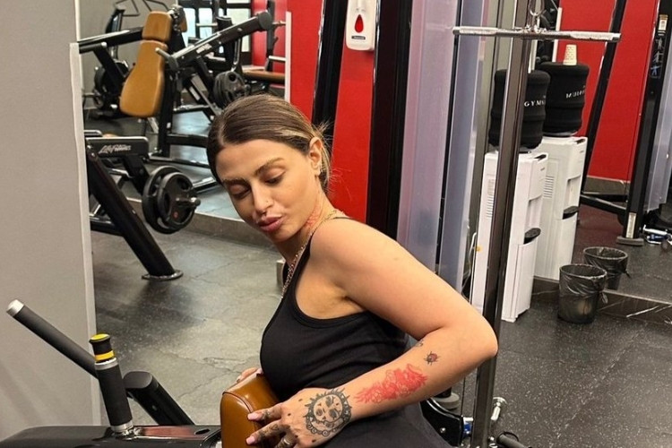 Linki Video Ifsa Alizade Milyonlarca Kişi Tarafından Izlendi, Bunu Mutlaka Izlemelisiniz! 